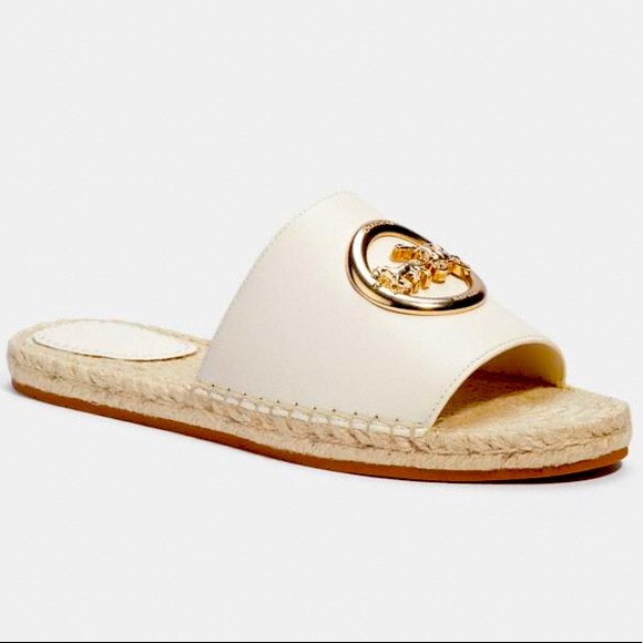 COACH | 9.5 | NEW IN BOX! | so Rich!